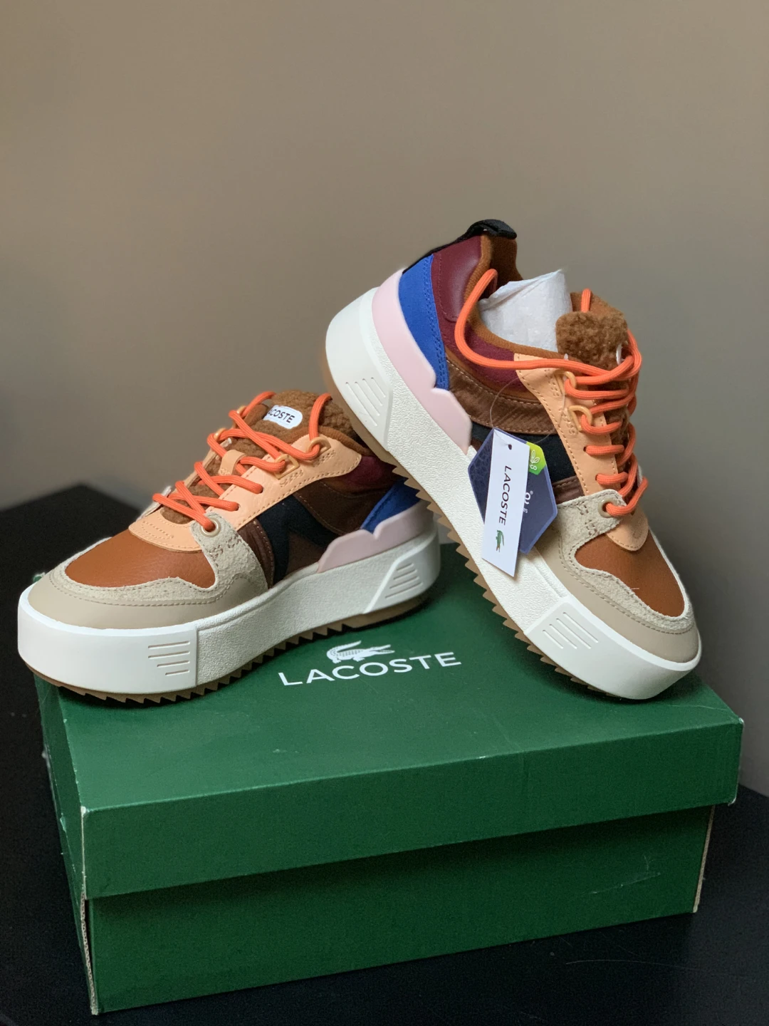 Lacoste Women's Sneakers Size 5 US