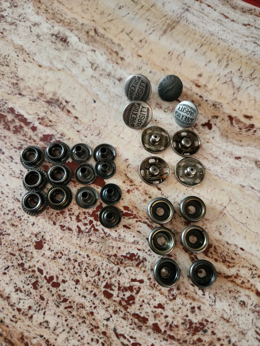 Avirex USA Varsity snap button set