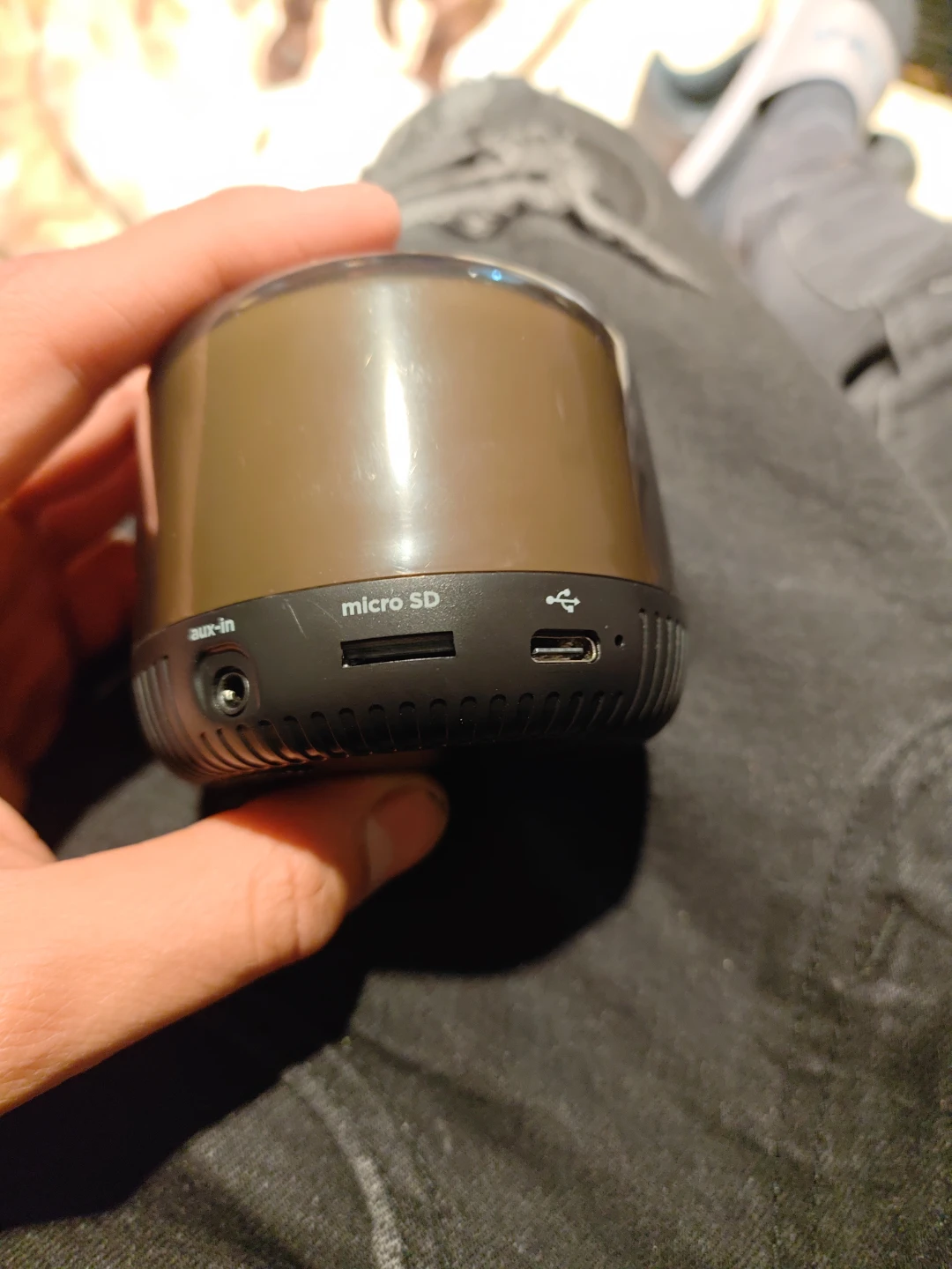 iHome iBT64B.FXv24 Bluetooth Speaker - photo 4