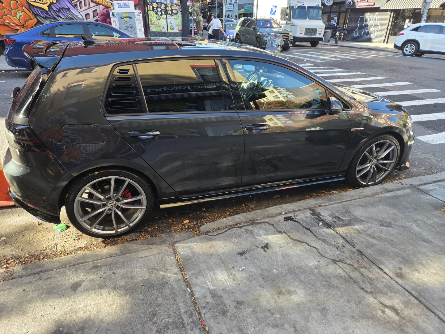 2016 Volkswagen gti autoban. - photo 4