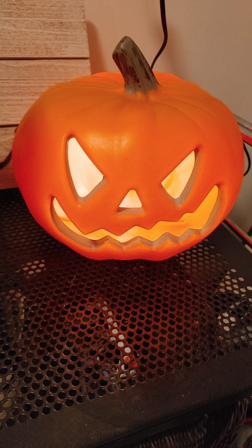 Light-up Halloween Pumpkin Decoration