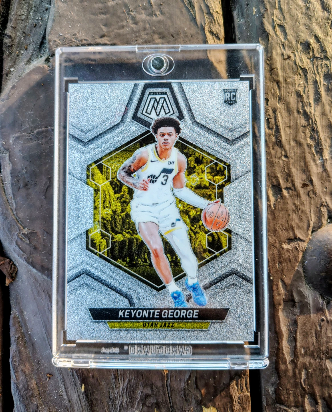 2023-24 Panini Mosaic Keyonte George Rookie Card glitter sspg