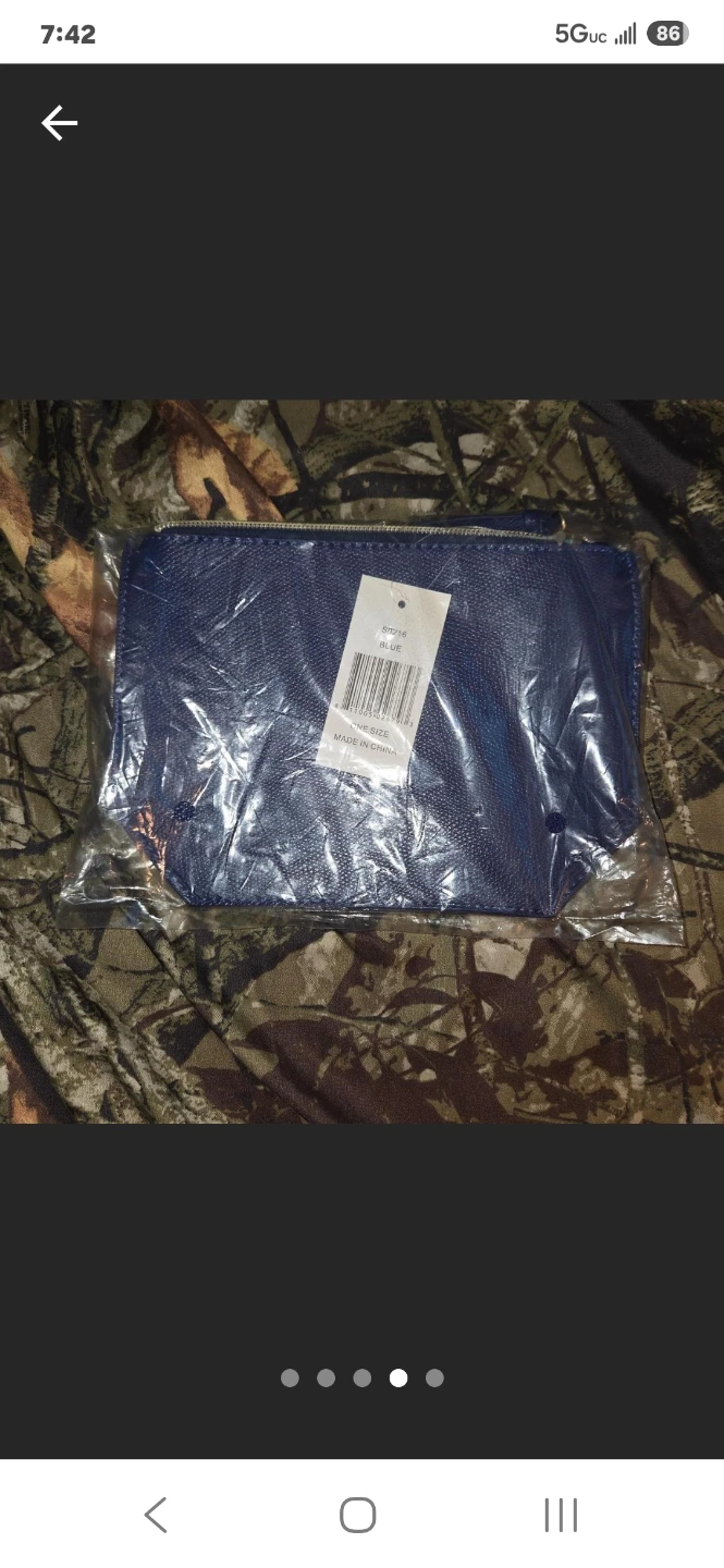 Saks Fifth Avenue Dark Navy Makeup Bag - photo 4