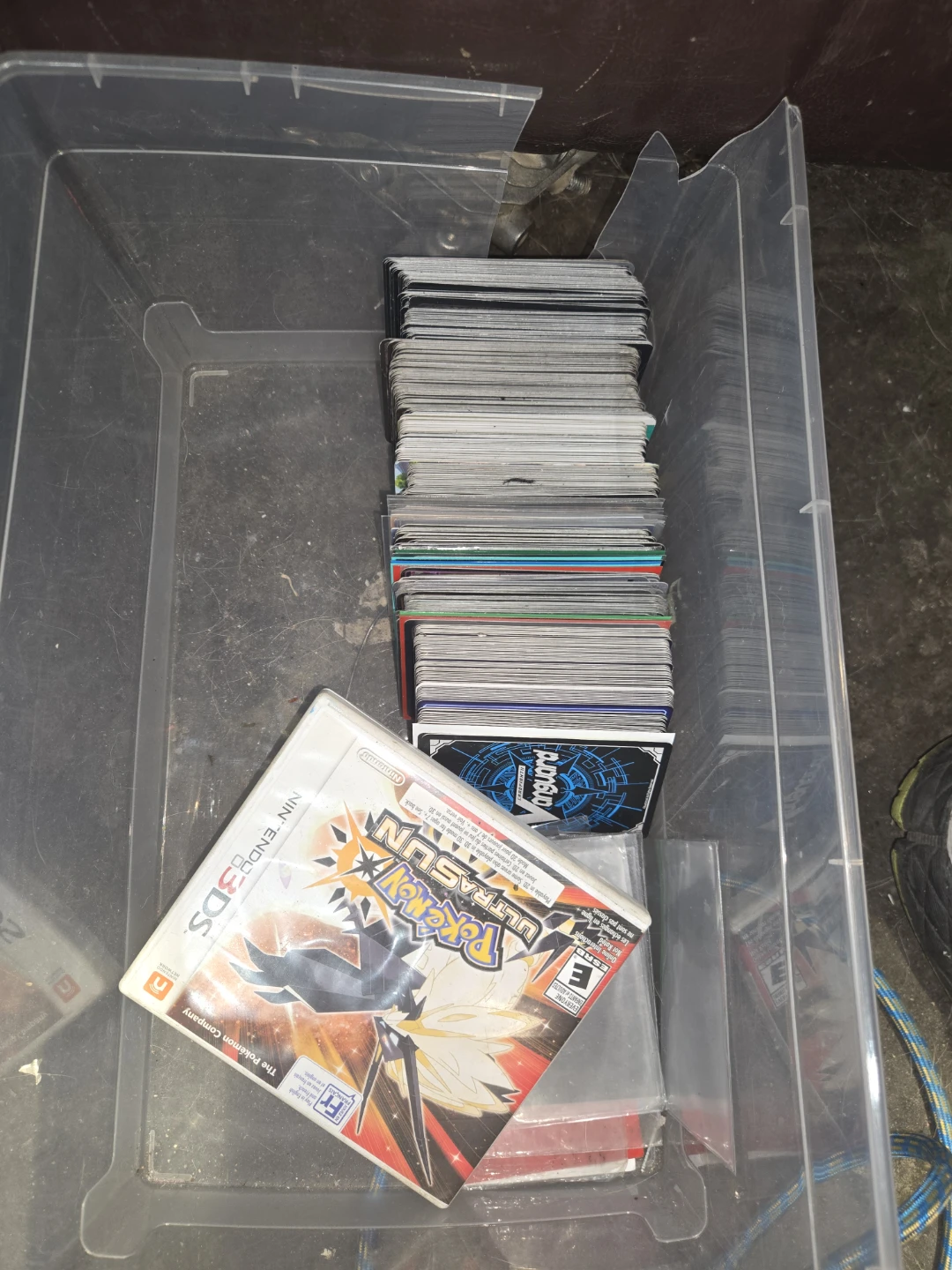 Large Collection of Assorted Trading Cards - photo 2