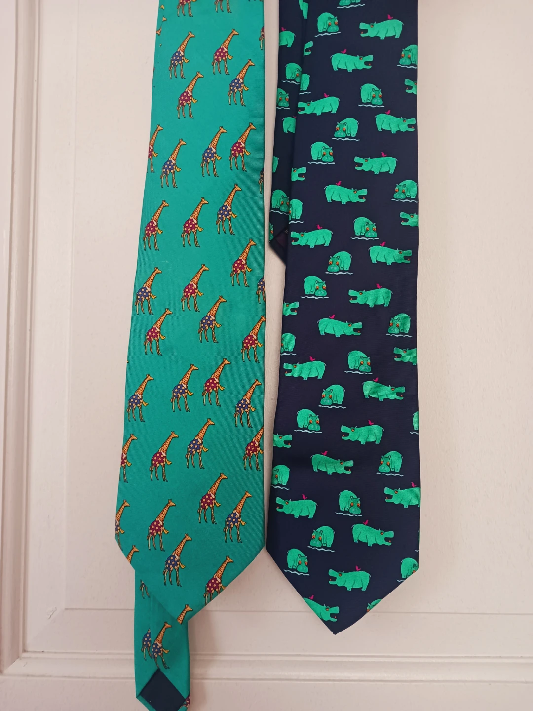 Brooks Brothers Silk Neckties - Giraffe and Hippo Print - photo 3