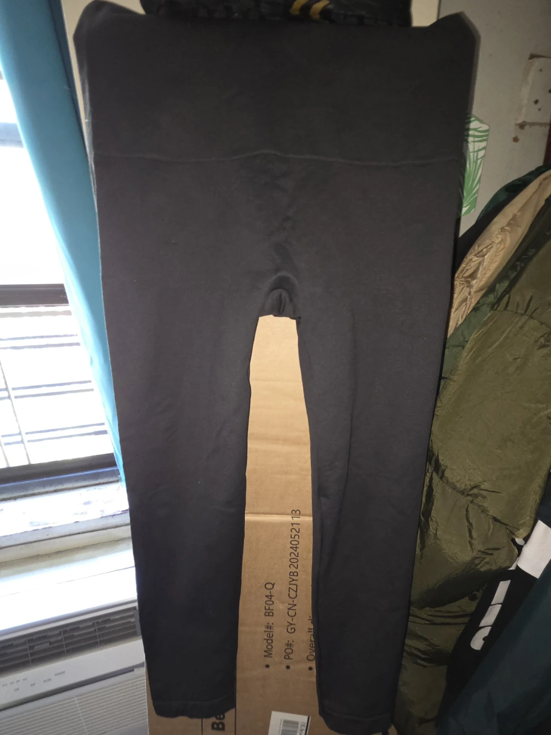 anti. Mid-Friendly Nylon/ Spandex Legging Pants in a Ladies 2XL - photo 5