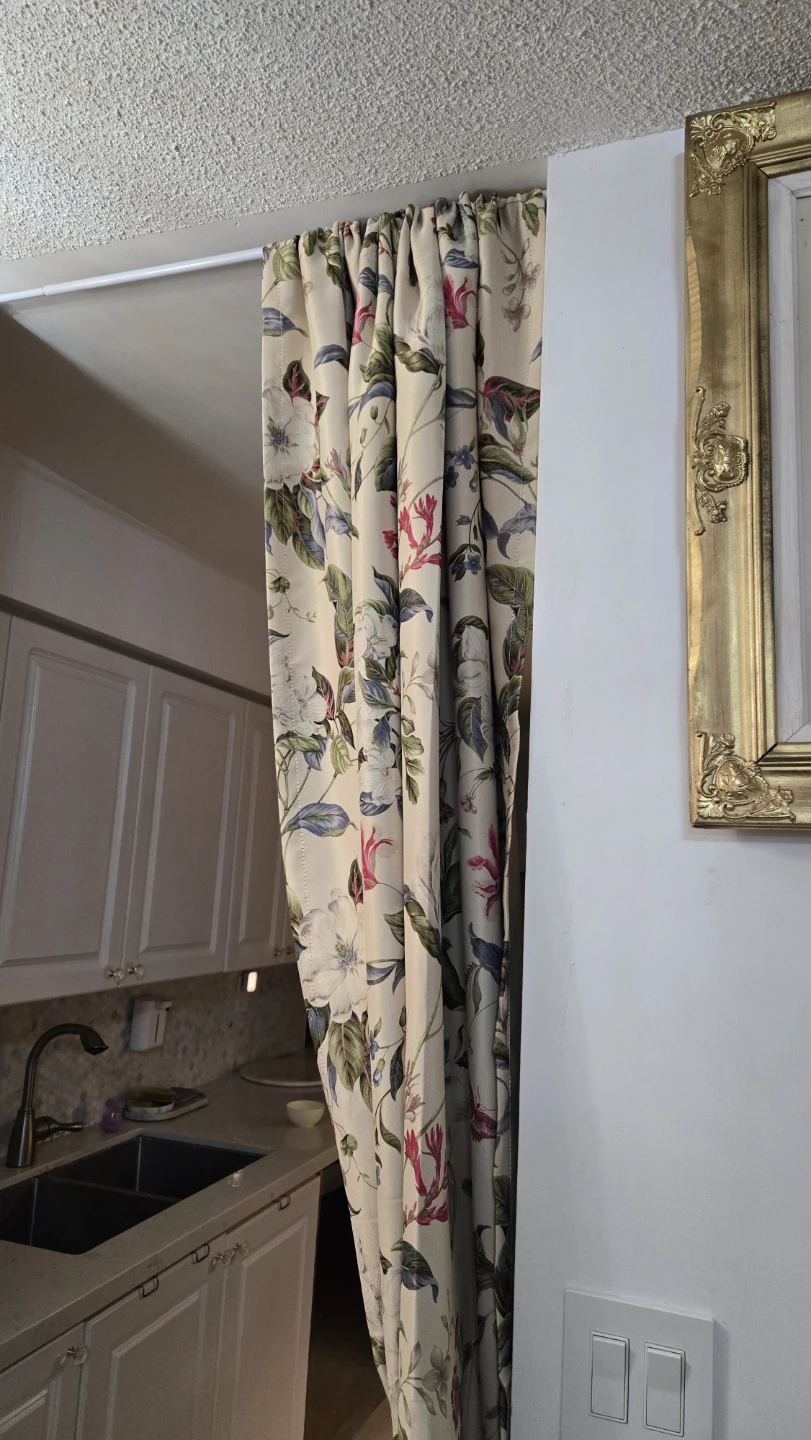 Floral Print Curtain - photo 3