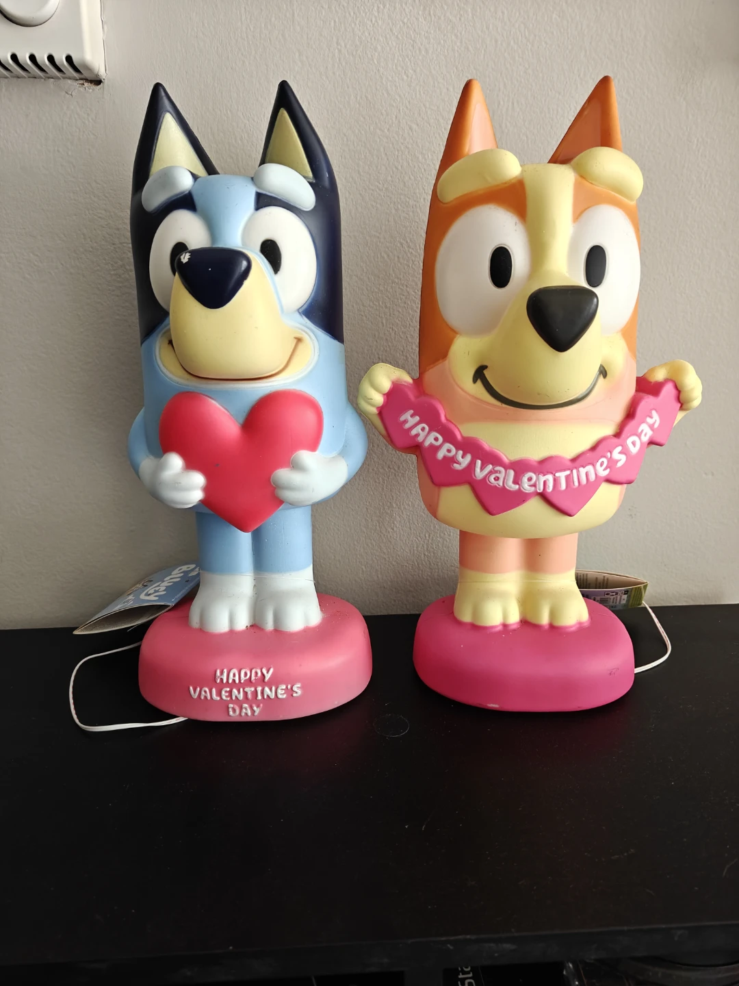 Set of 2 Bluey Valentine's Day Light-Up Figures