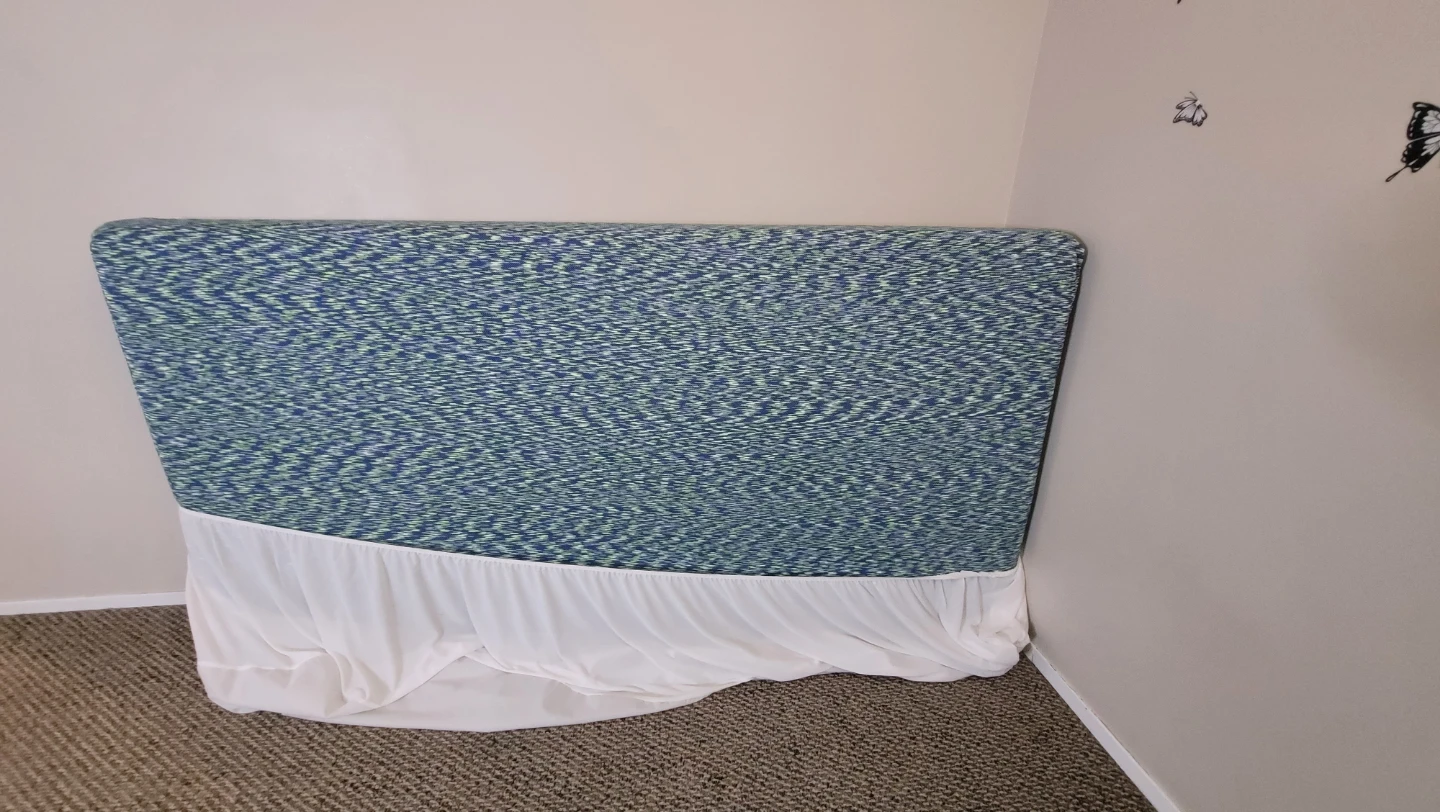 Twin size mattress and box spring