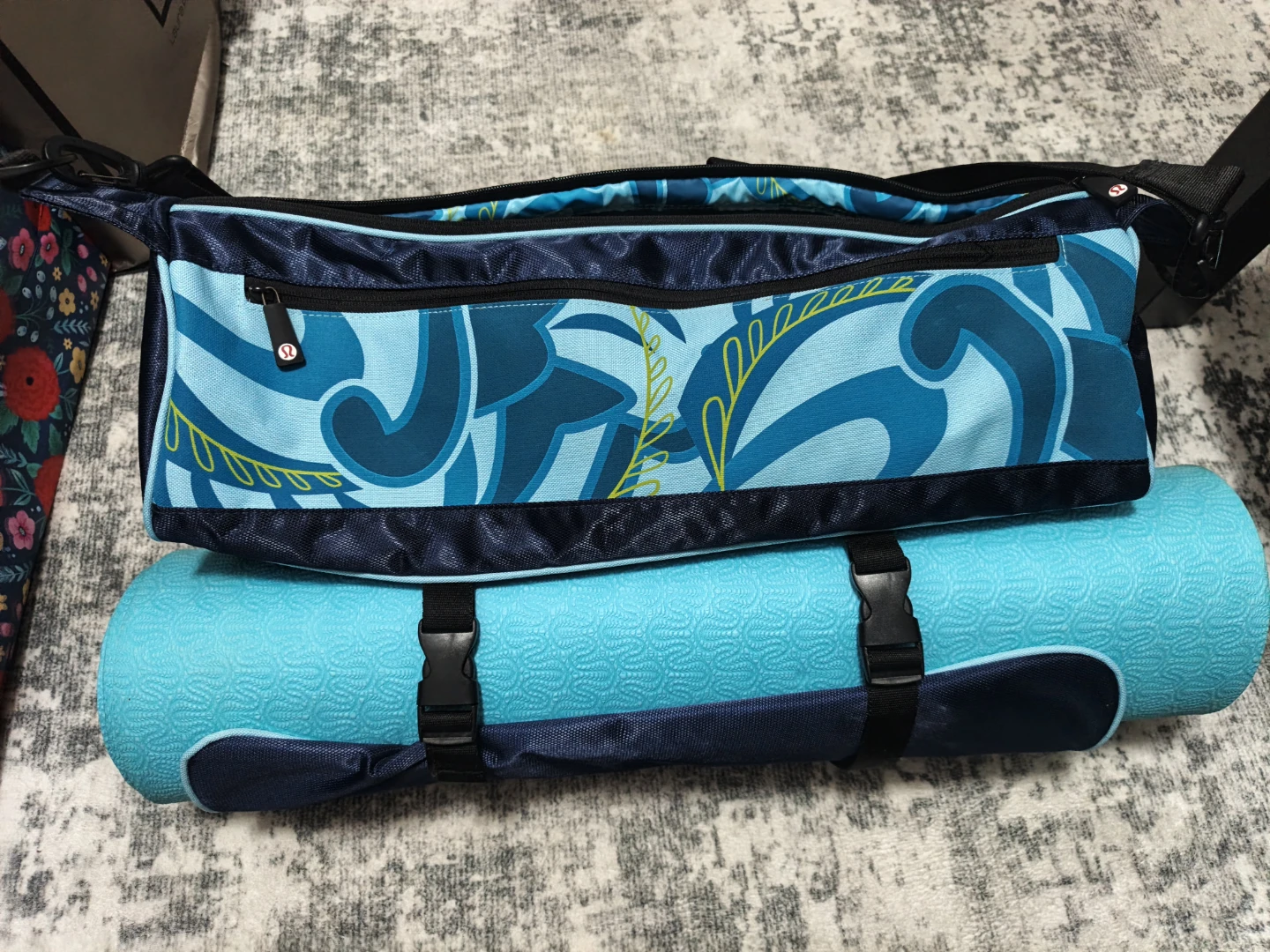 Lululemon Yoga Mat Bag with Mat - photo 2