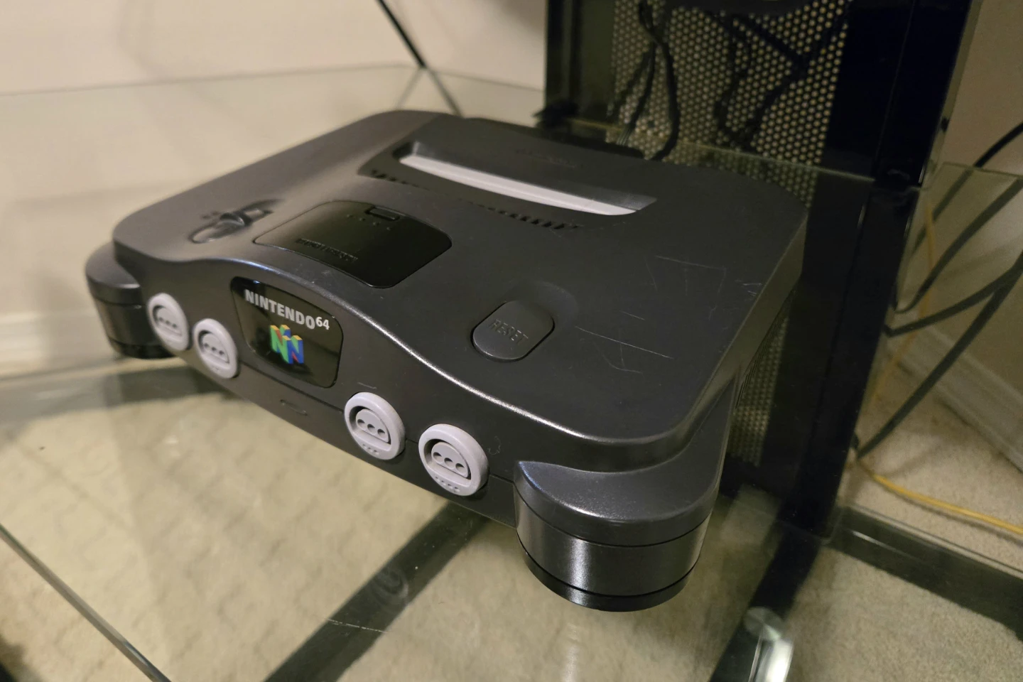 Nintendo 64 + 2 Controllers + Sarge’s Heroes - photo 2