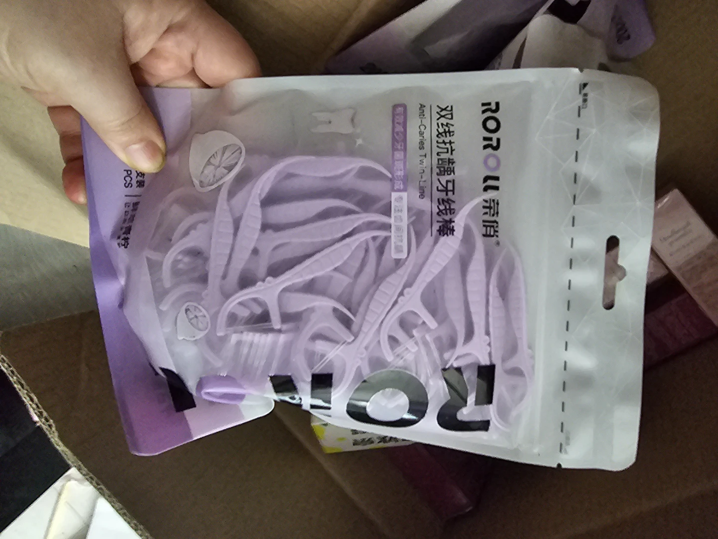 Dental Care Bundle: Blispring Toothpaste and Floss Picks - photo 3