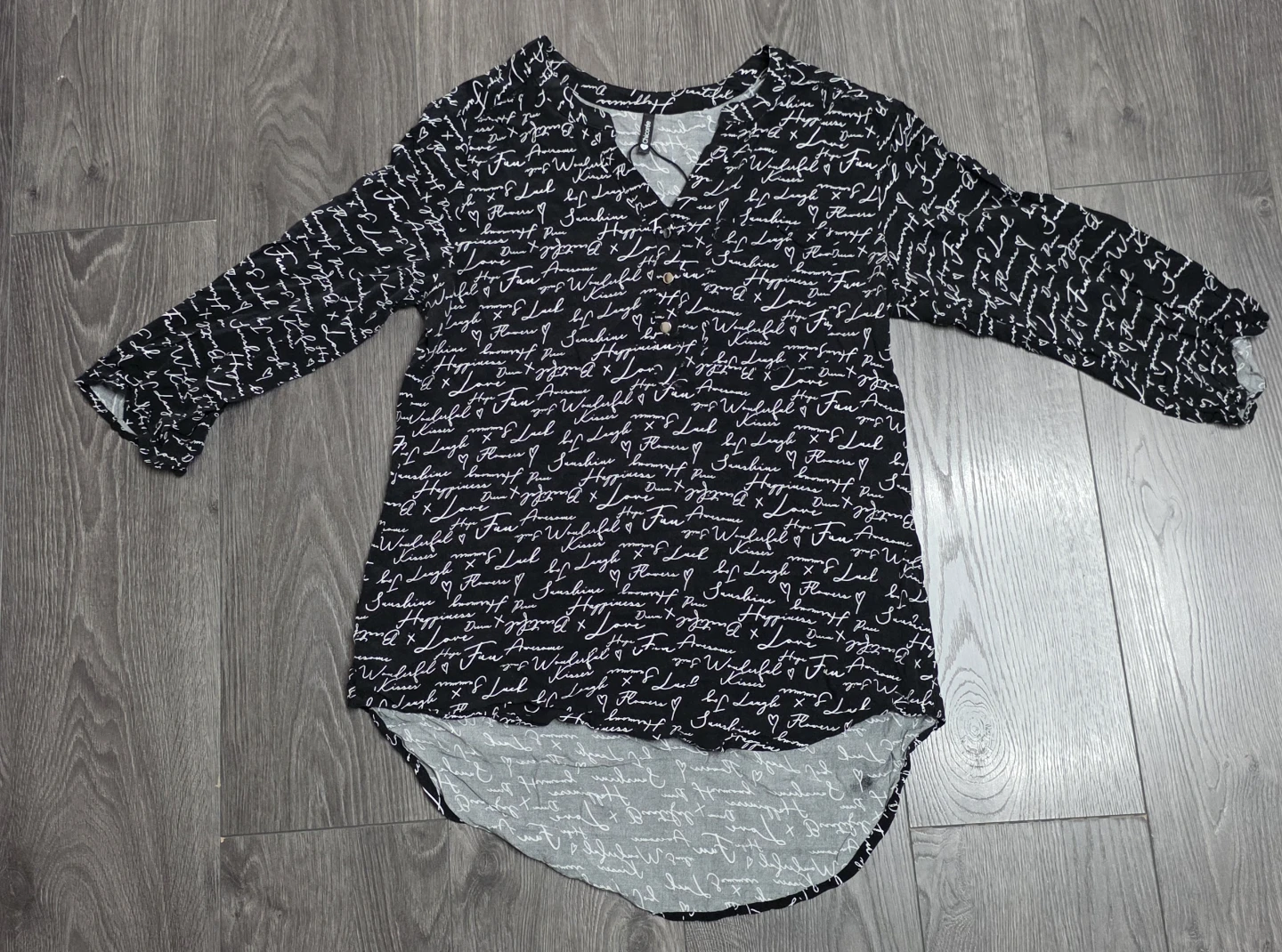 Chicorée Black and White Patterned Blouse