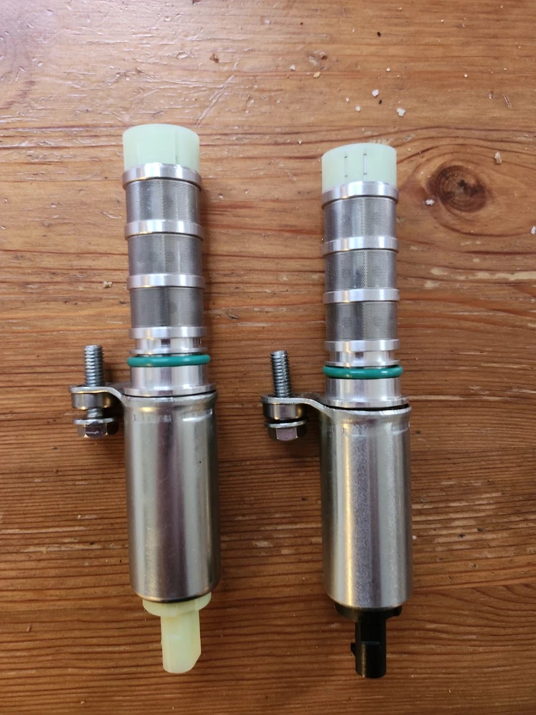 Yaopei Intake & Exhaust Camshaft Timing Solenoid Valve Kit - photo 2