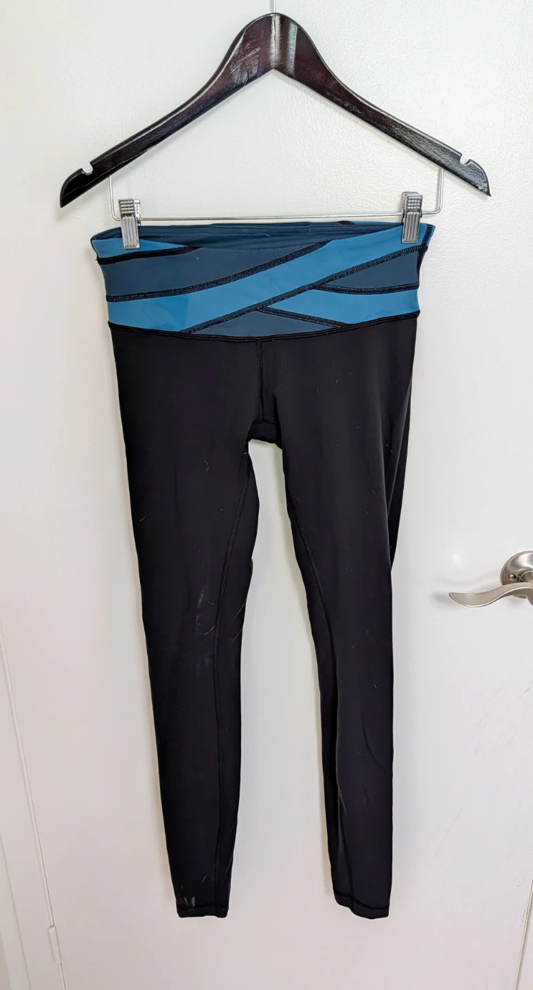 Lululemon Athletic Leggings - Women's Small - photo 3