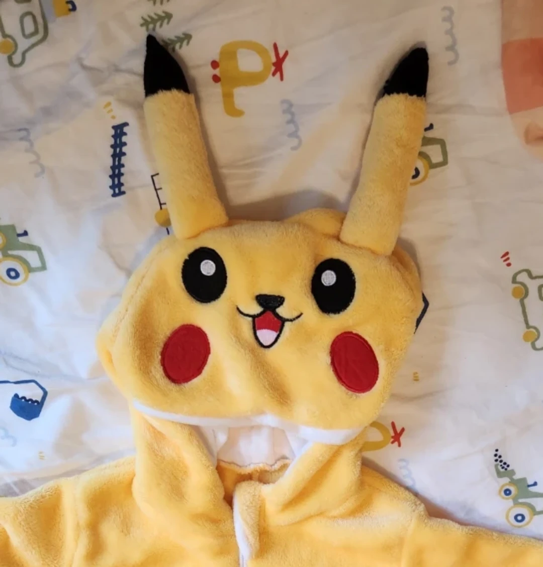 Pikachu Plush Onesie Size 100/3T - photo 3