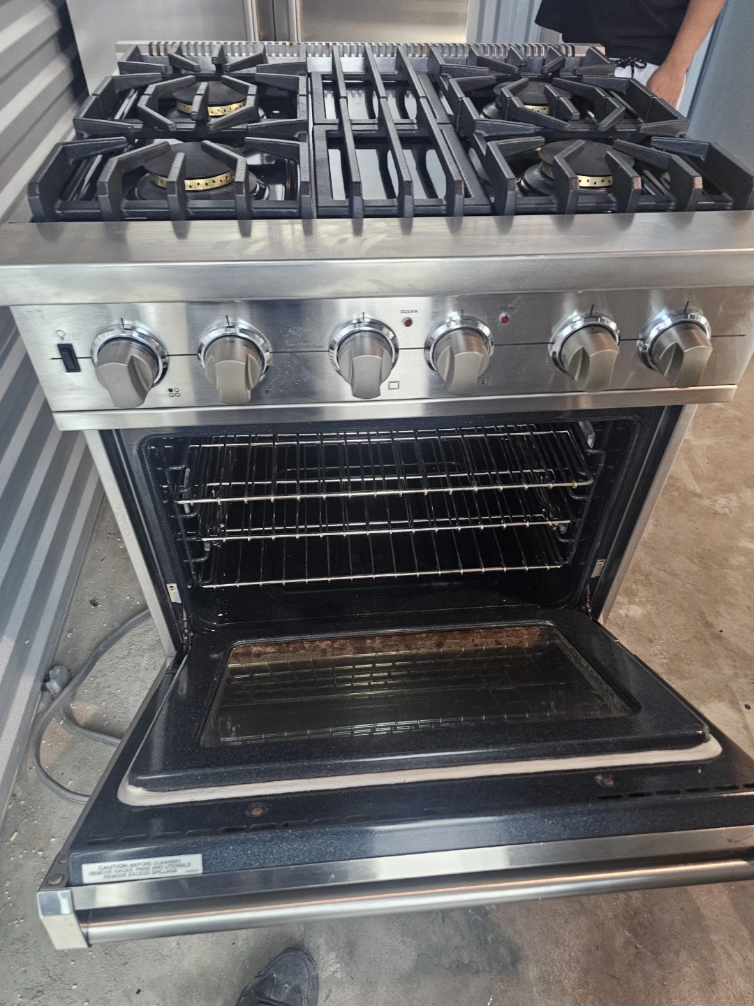 Viking Professional 30in Dual Fuel Range - photo 2