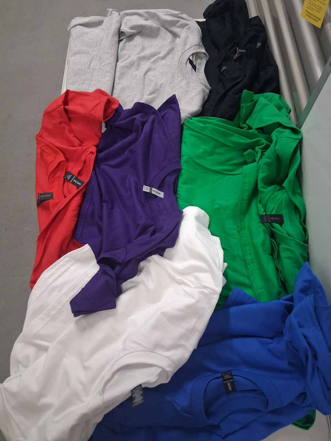 Gildan Heavy Cotton T-Shirts, Lot of 7