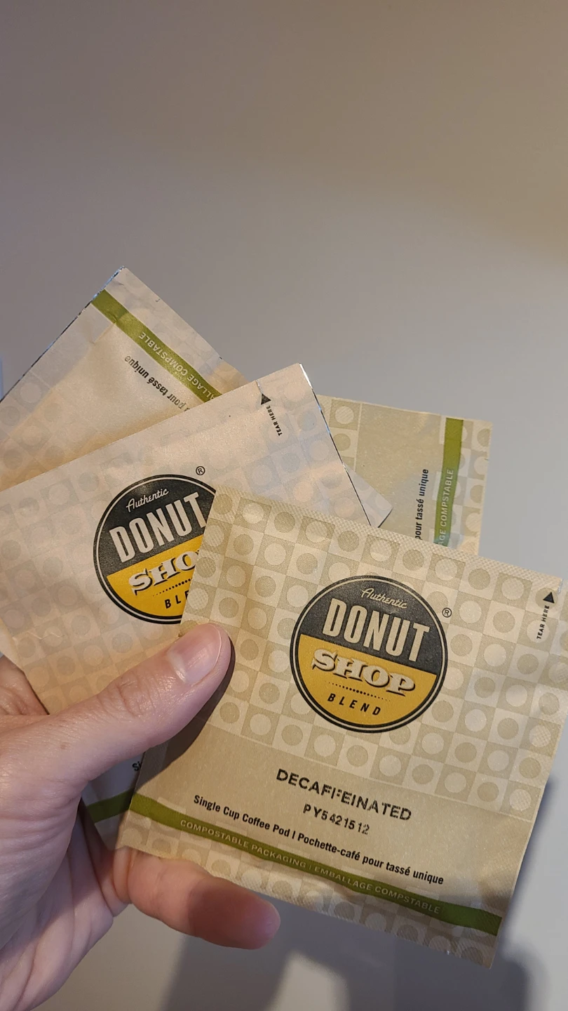 4 Donut Shop Decaffeinated Coffee Pods - photo 2