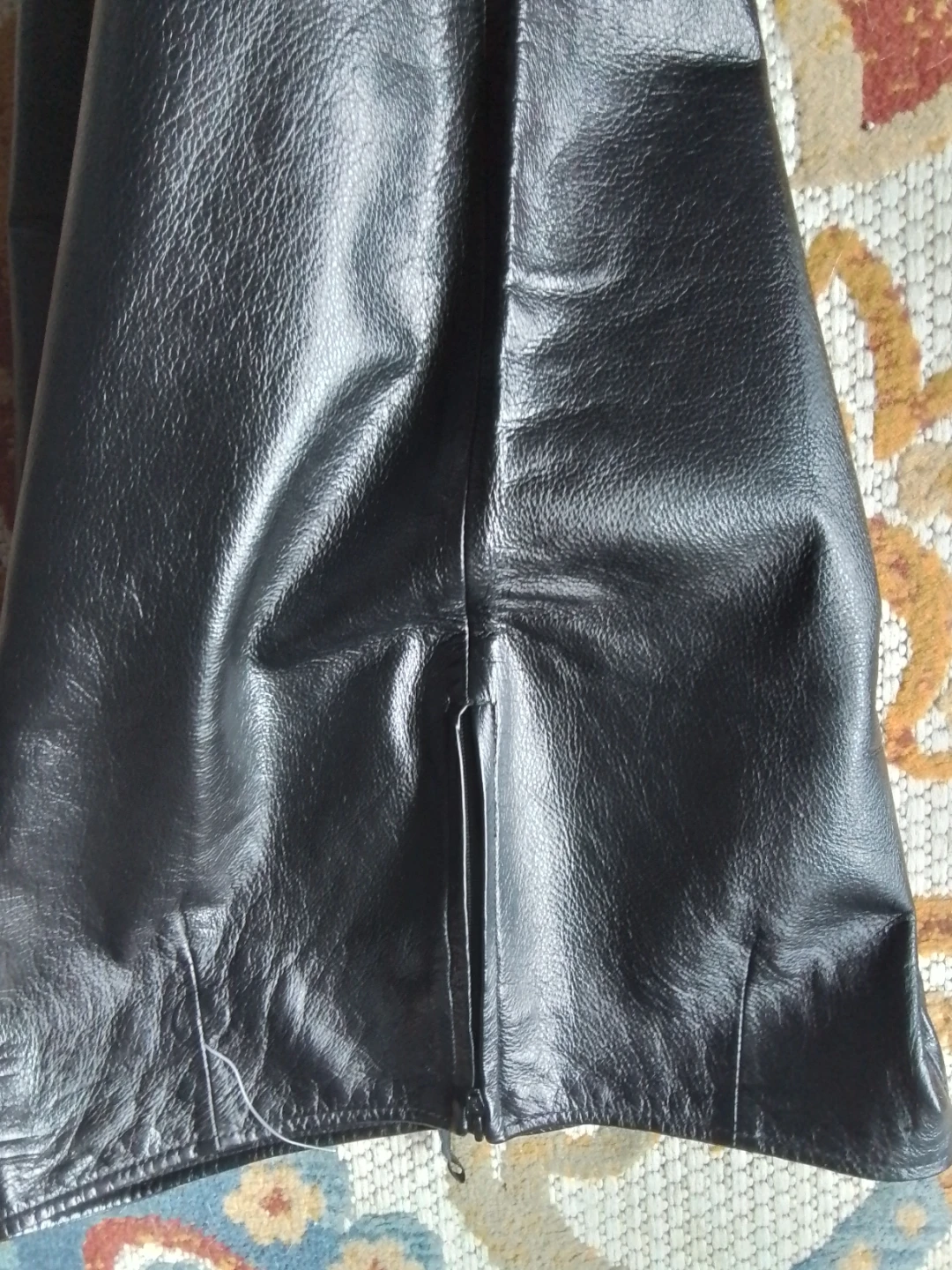 Danier Black Leather Pants - photo 4