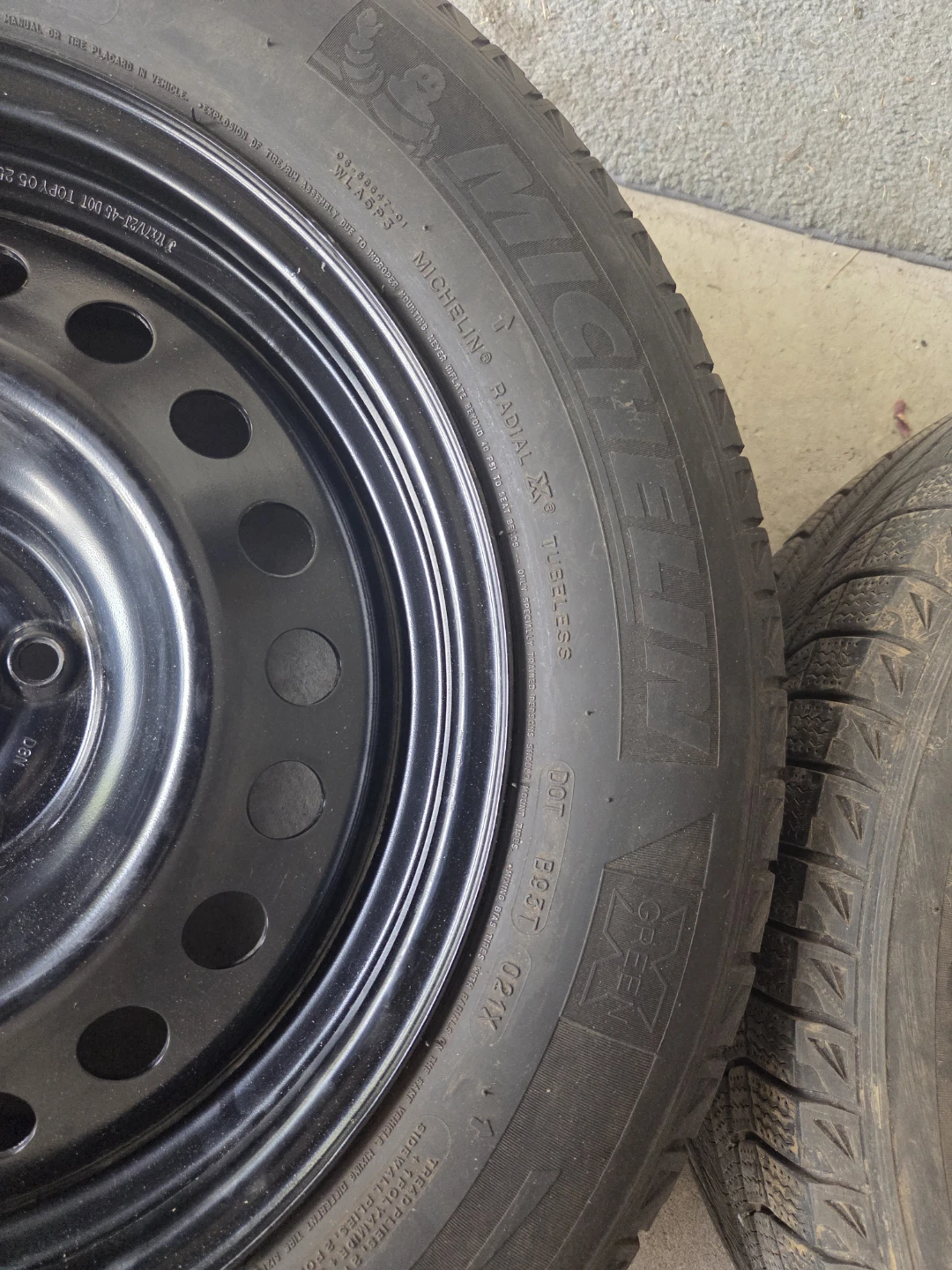 Set of 4 Michelin Latitude Winter Tires on Steel Rims - photo 3