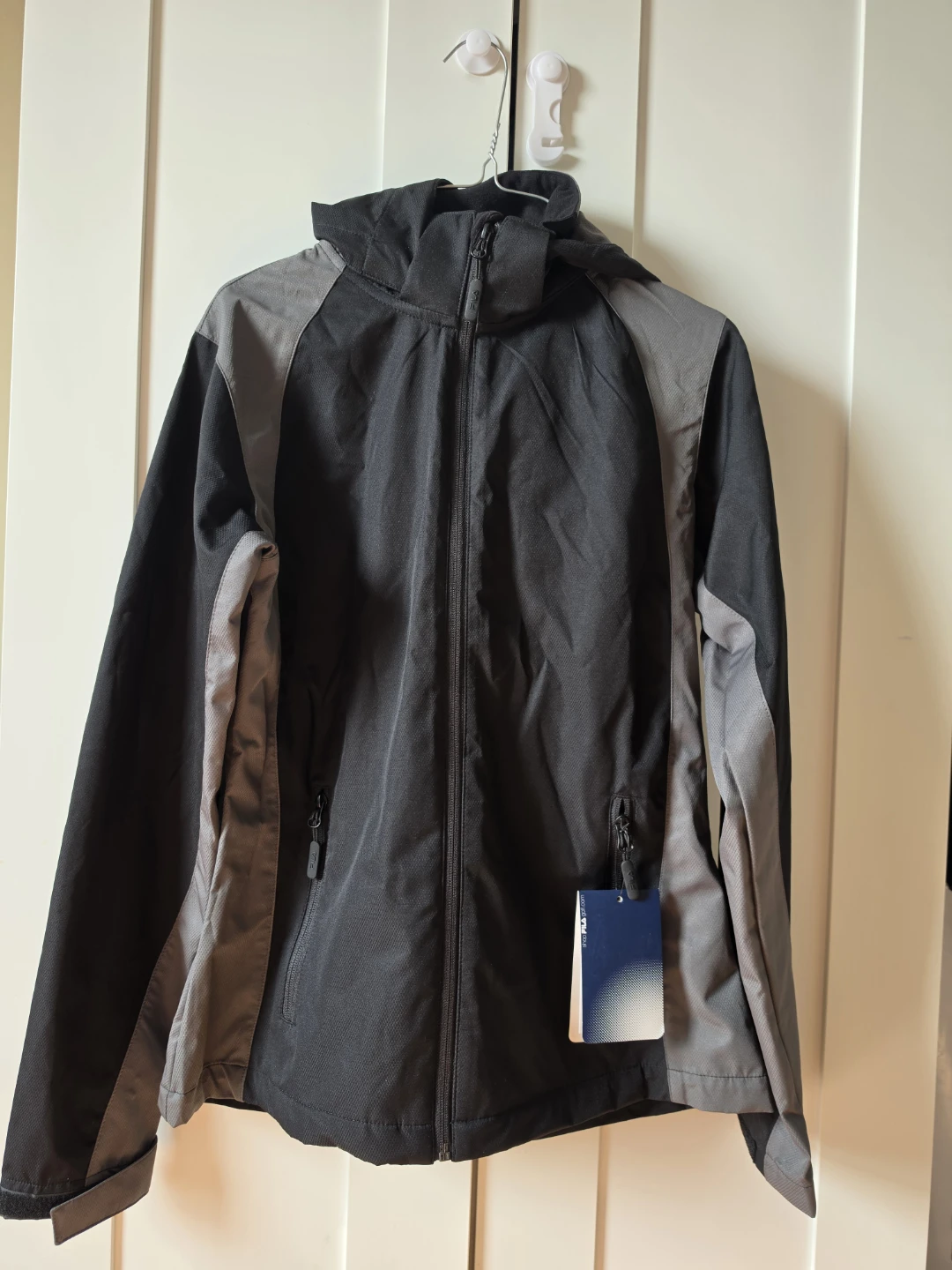 NWT Fila  Windbreaker Jacket WM