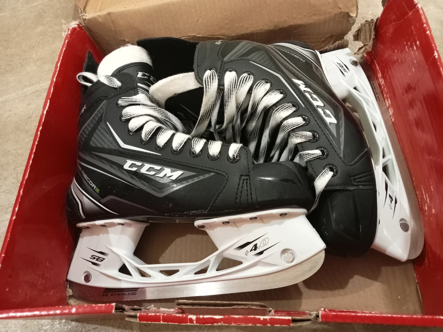 CCM Ice Skates