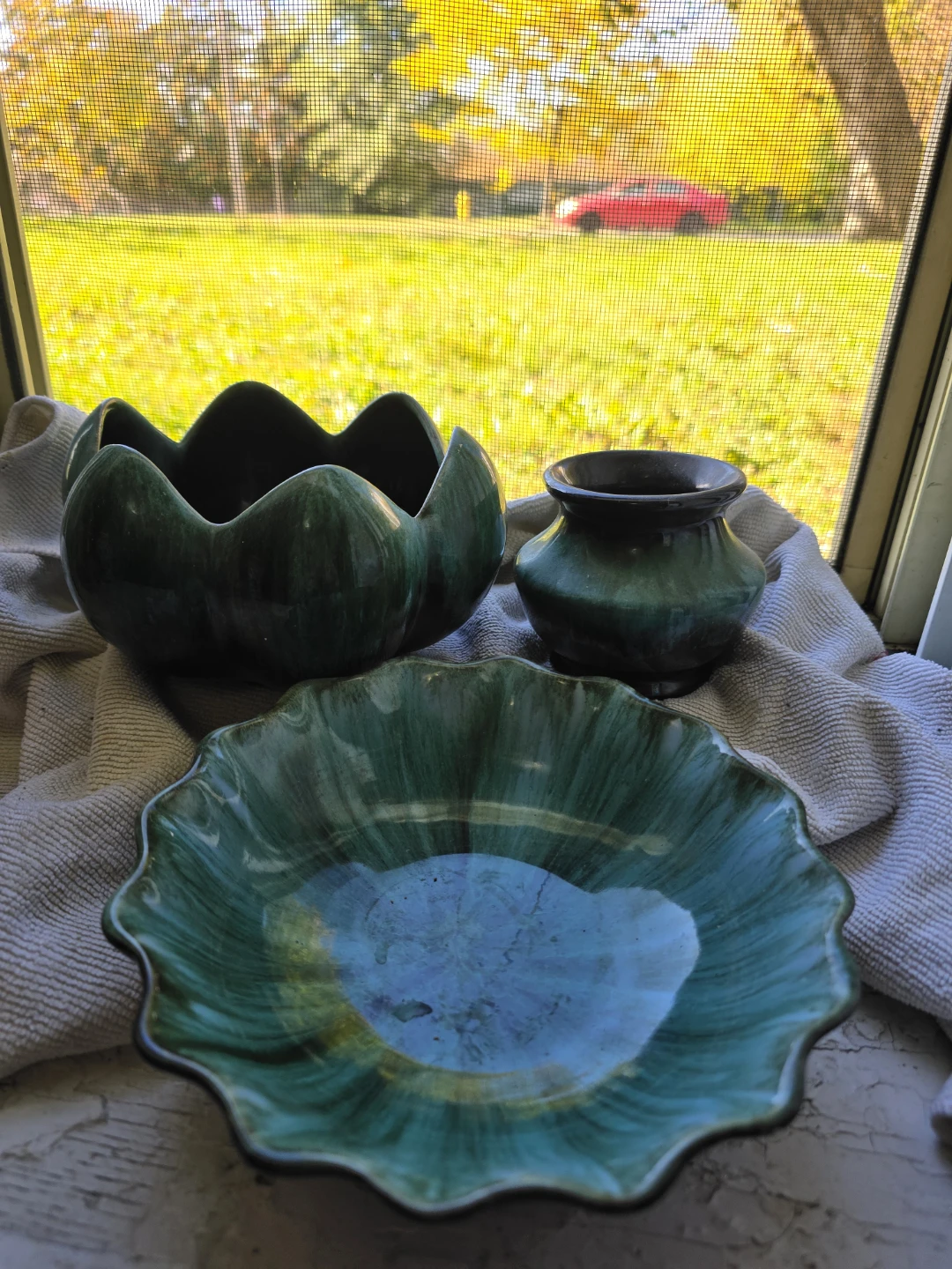 Set of Three Vintage  Blue Mountain Vessels