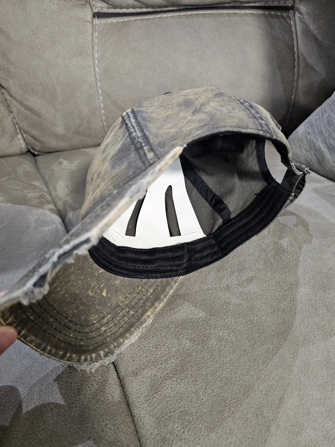 Balenciaga cap hat