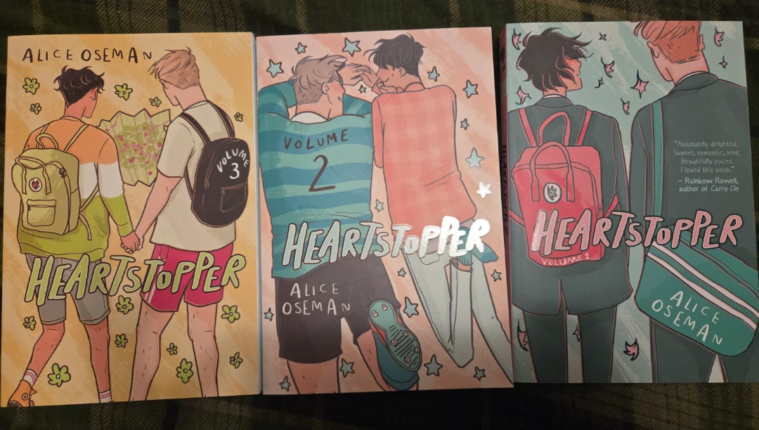 Heartstopper Manga Volumes 1, 2 & 3 for Sale! 📚