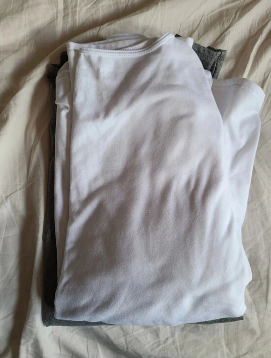 Derek Heart 1X Shirts, Set of 2