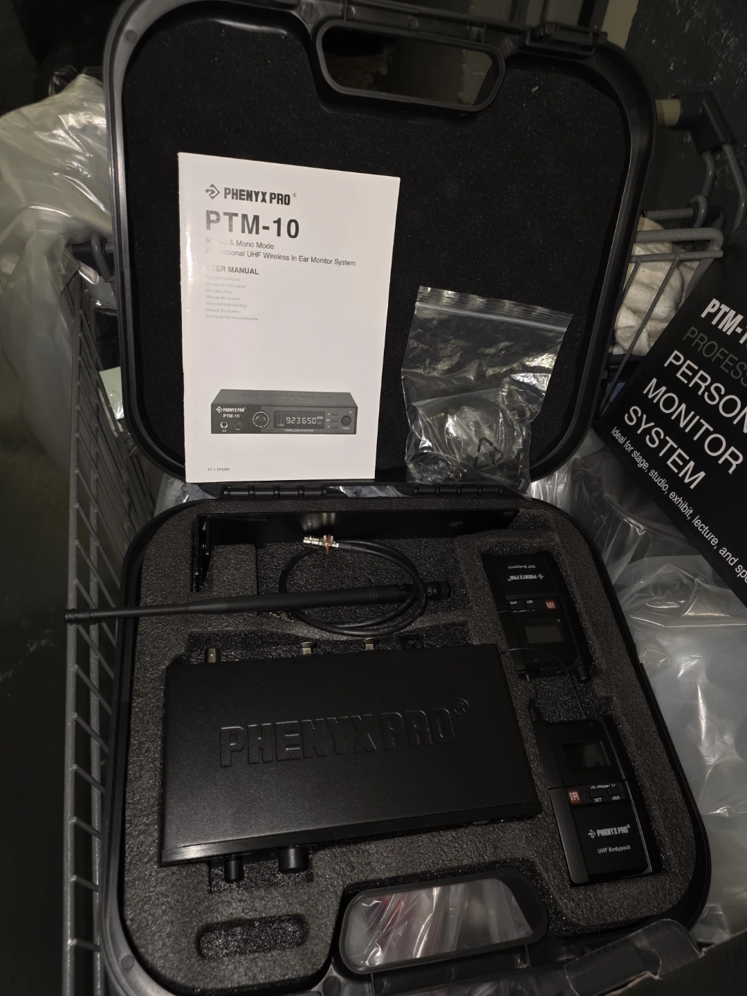 Phenyx Pro PTM-10 Wireless In-Ear Monitor System - photo 5
