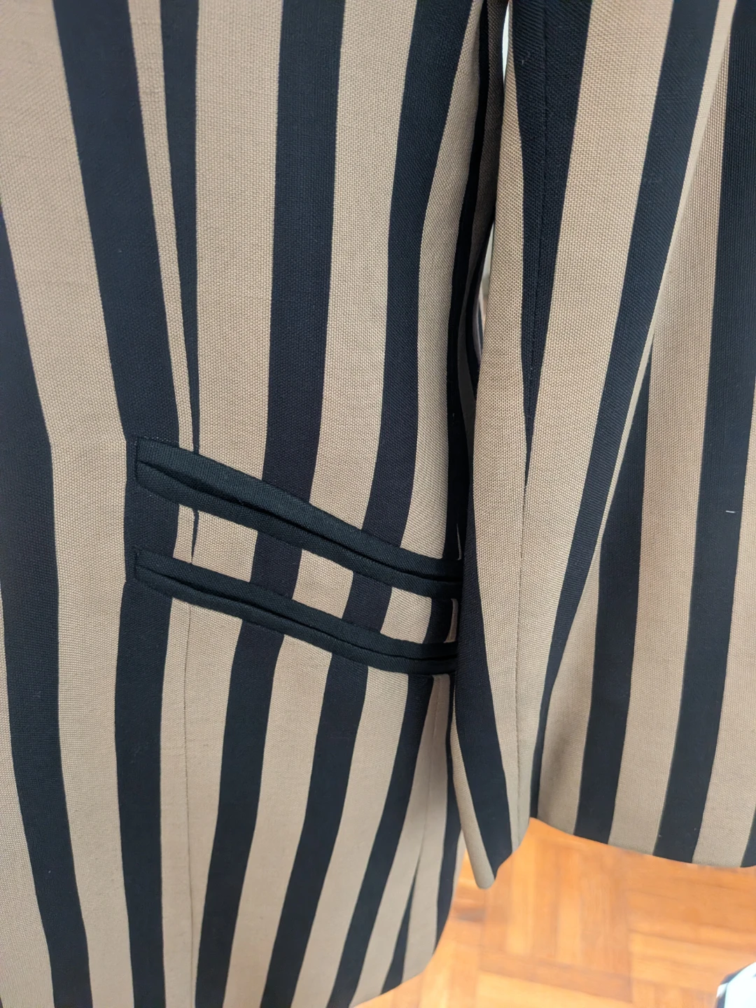 Liptons Striped Blazer - photo 3