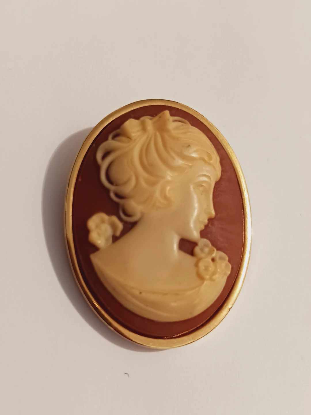 Trifari Signed Vintage Cameo Brooch - photo 2