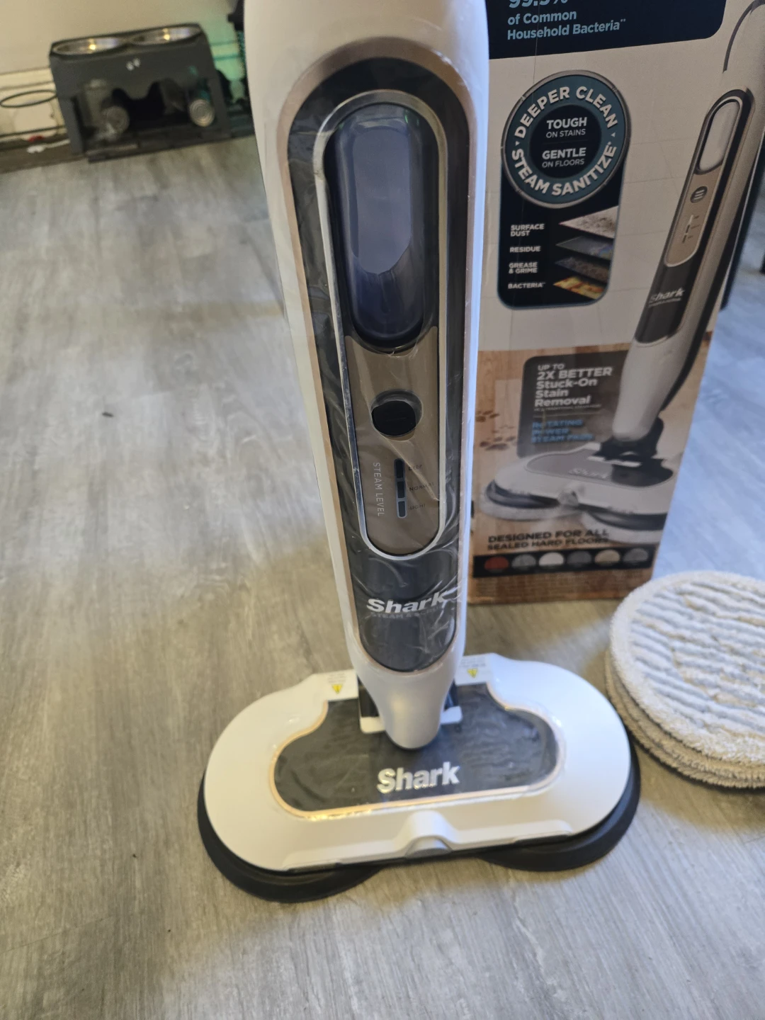 Shark Steam & Scrub Steam Mop S8201 - photo 4