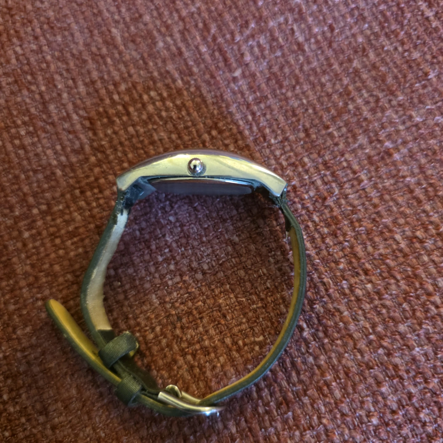 Minimalist Silver-Tone Wristwatch - photo 4