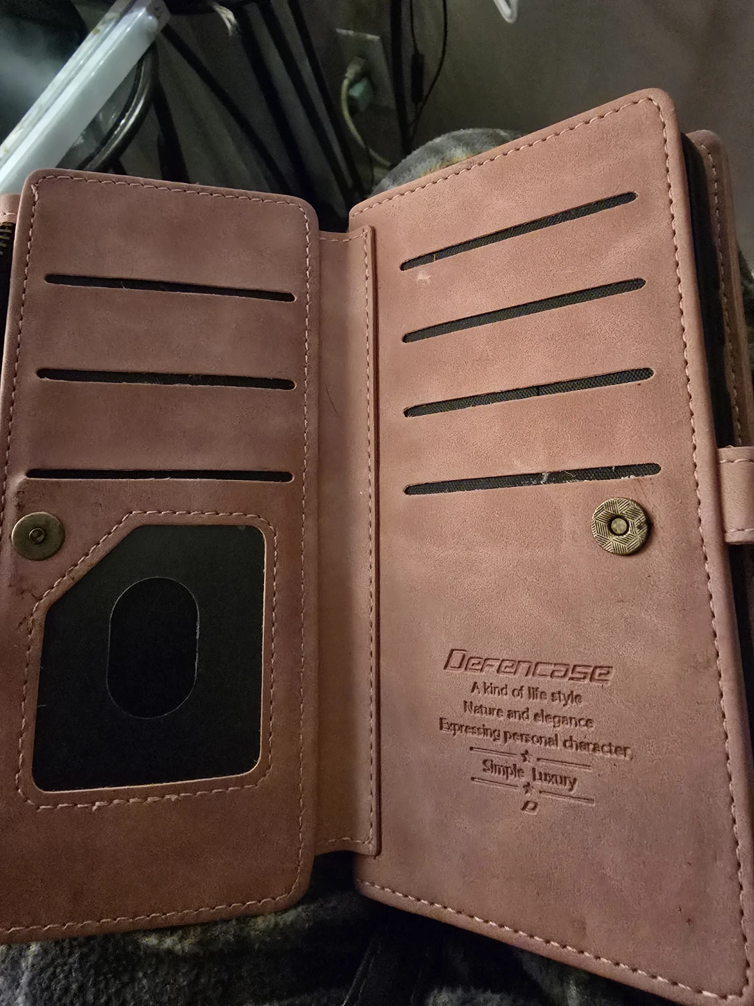 S23 fe phone with 2 cases - photo 2