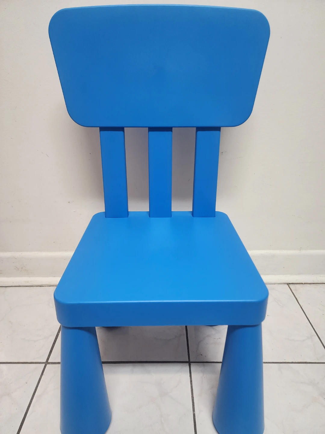 IKEA Mammut Children's Table and Two Chairs - photo 3