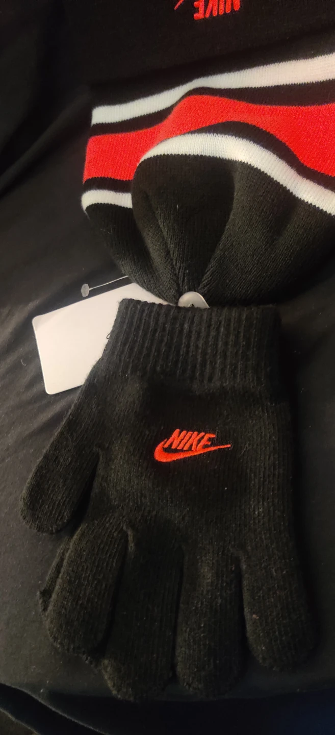 Nike 2-Piece Beanie and Glove Set - photo 4