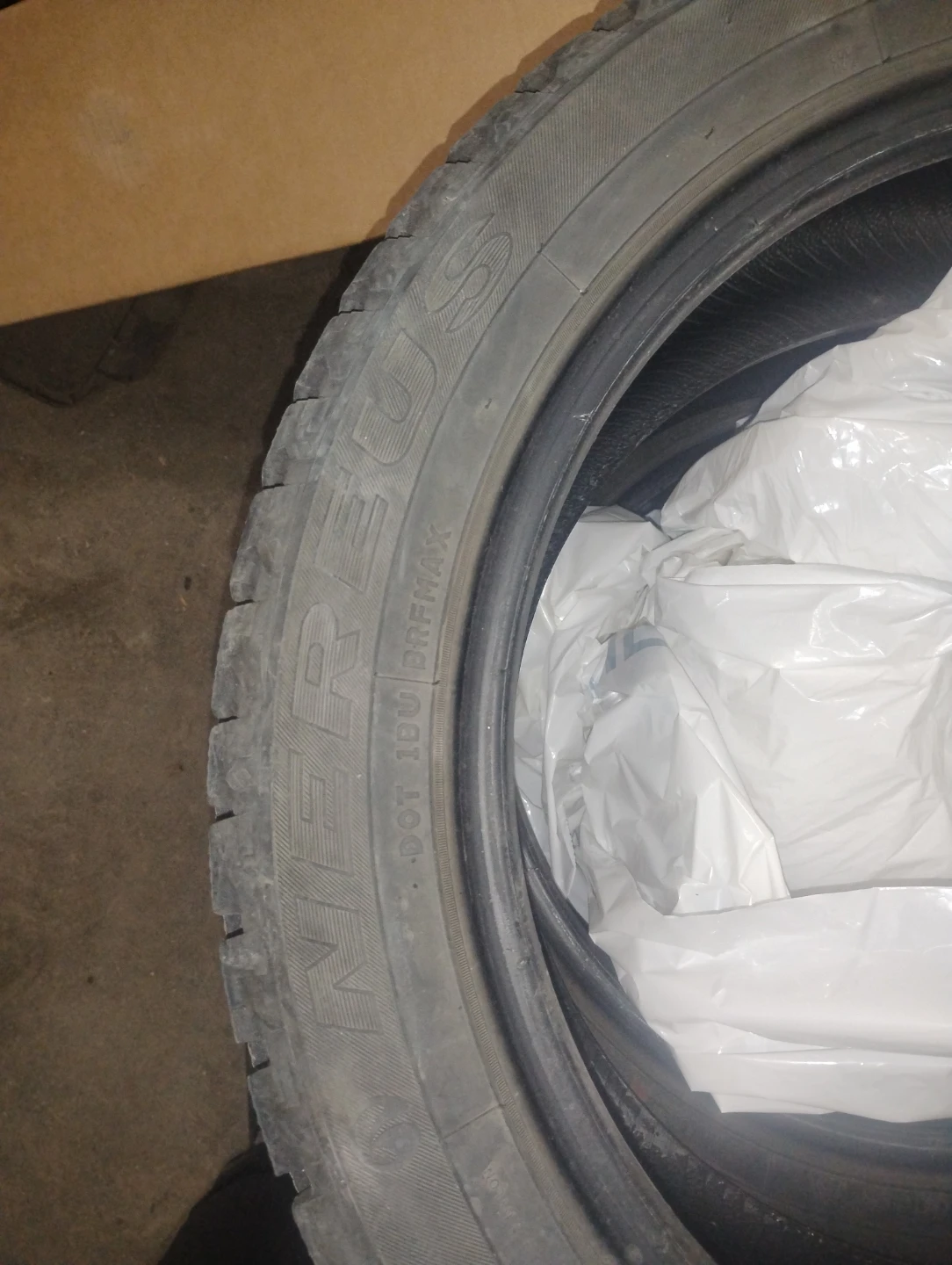 Nereus 225/50R18 Winter Tires - photo 2