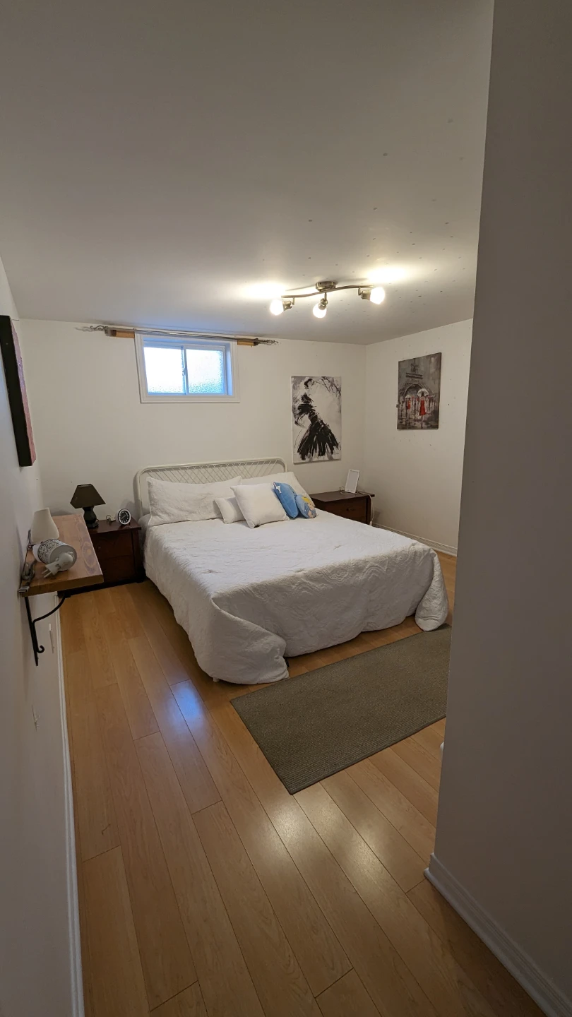 Furnished basement bedroom for rent with private washroom
