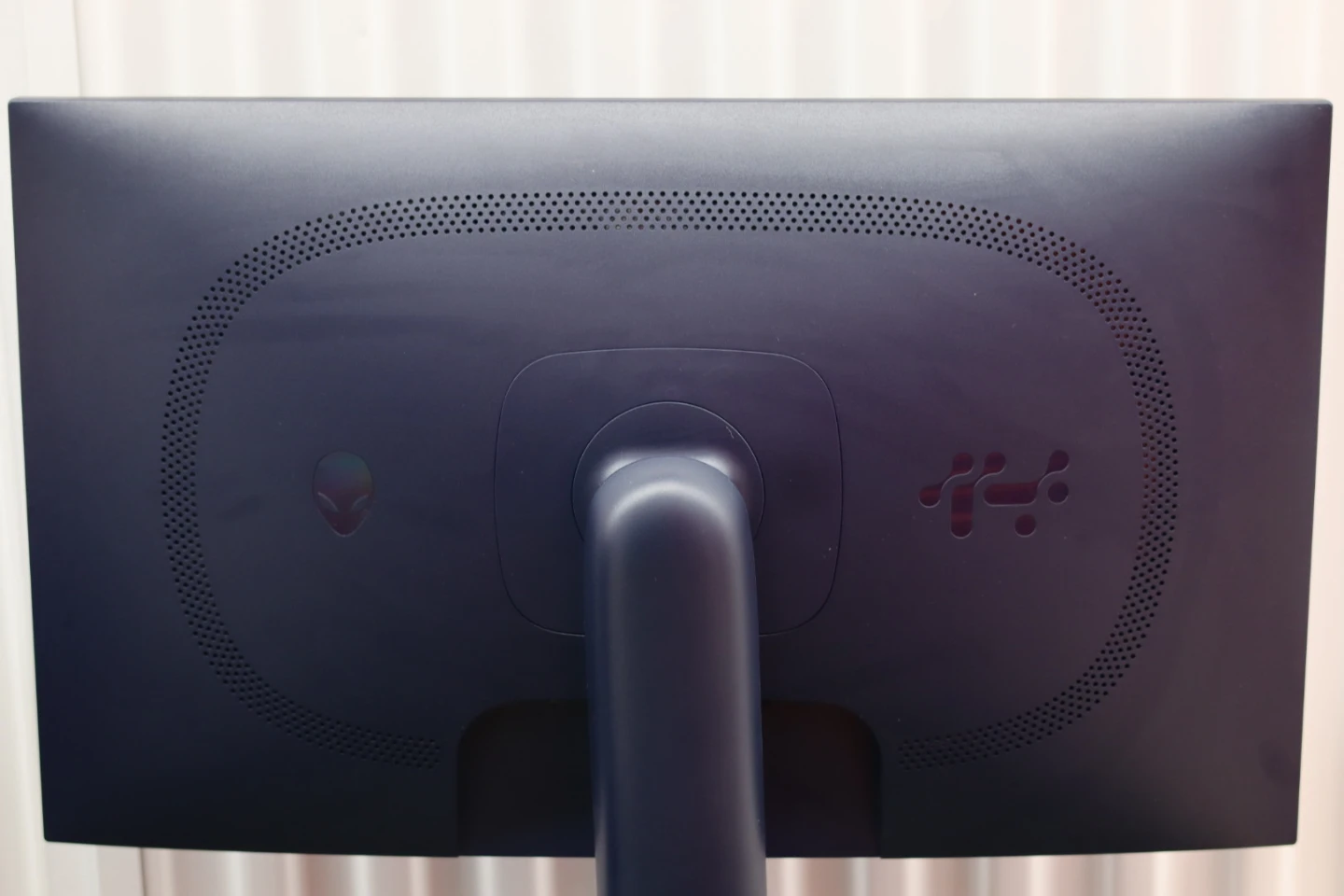 Alienware Gaming Monitor - photo 4