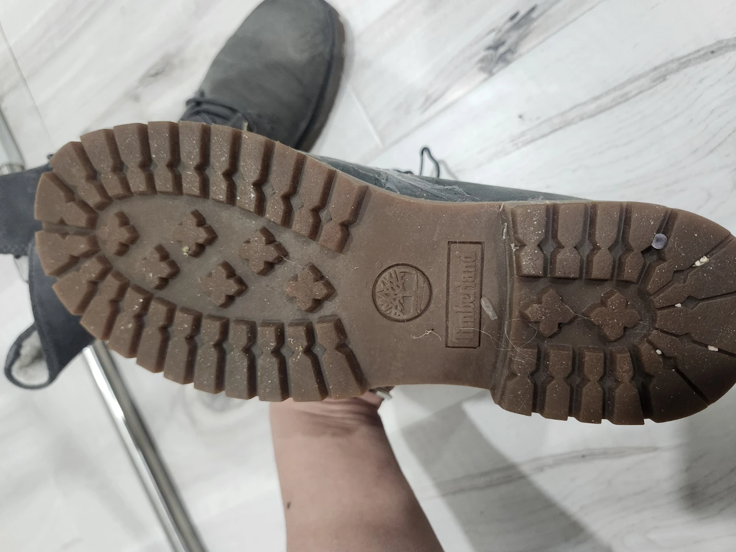 Winter Boots size 8.5 - photo 2