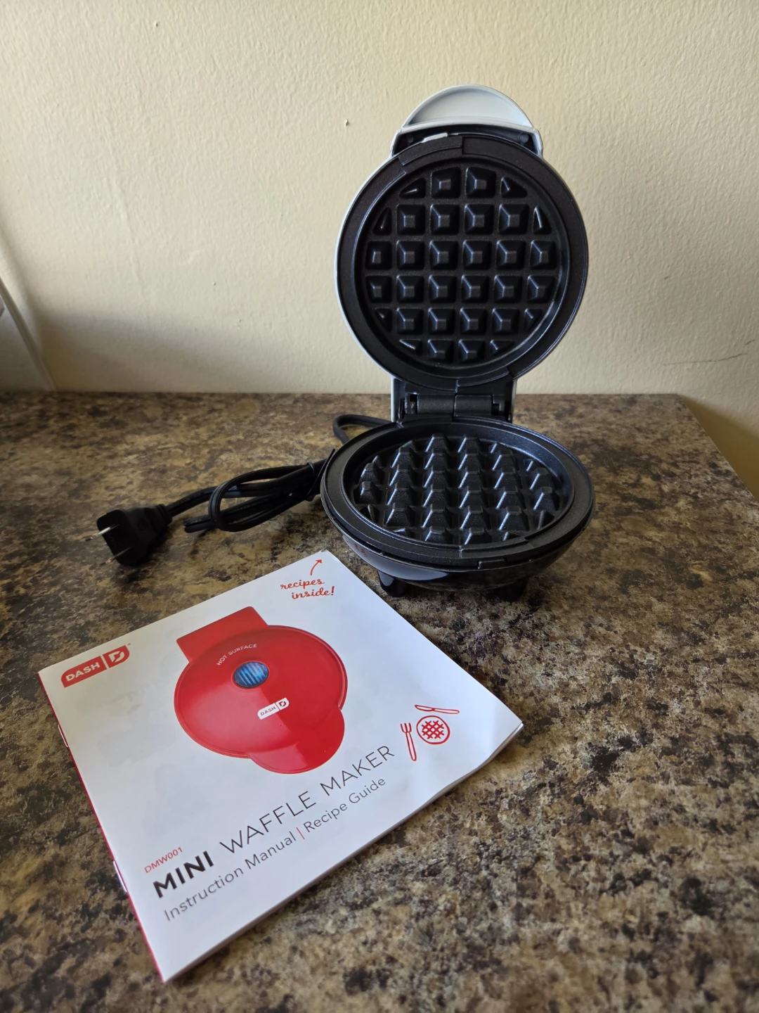 Dash Mini Waffle Maker - photo 2