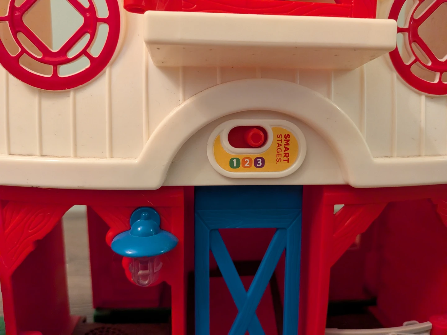 Fisher-Price Little People Caring for Animals Farm - photo 4