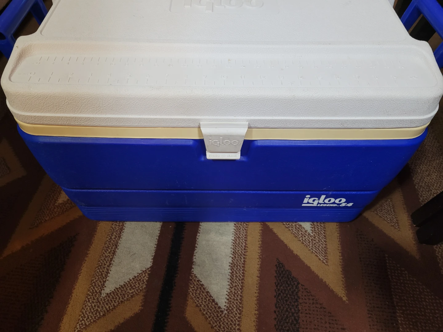 Igloo Legend 54 Cooler