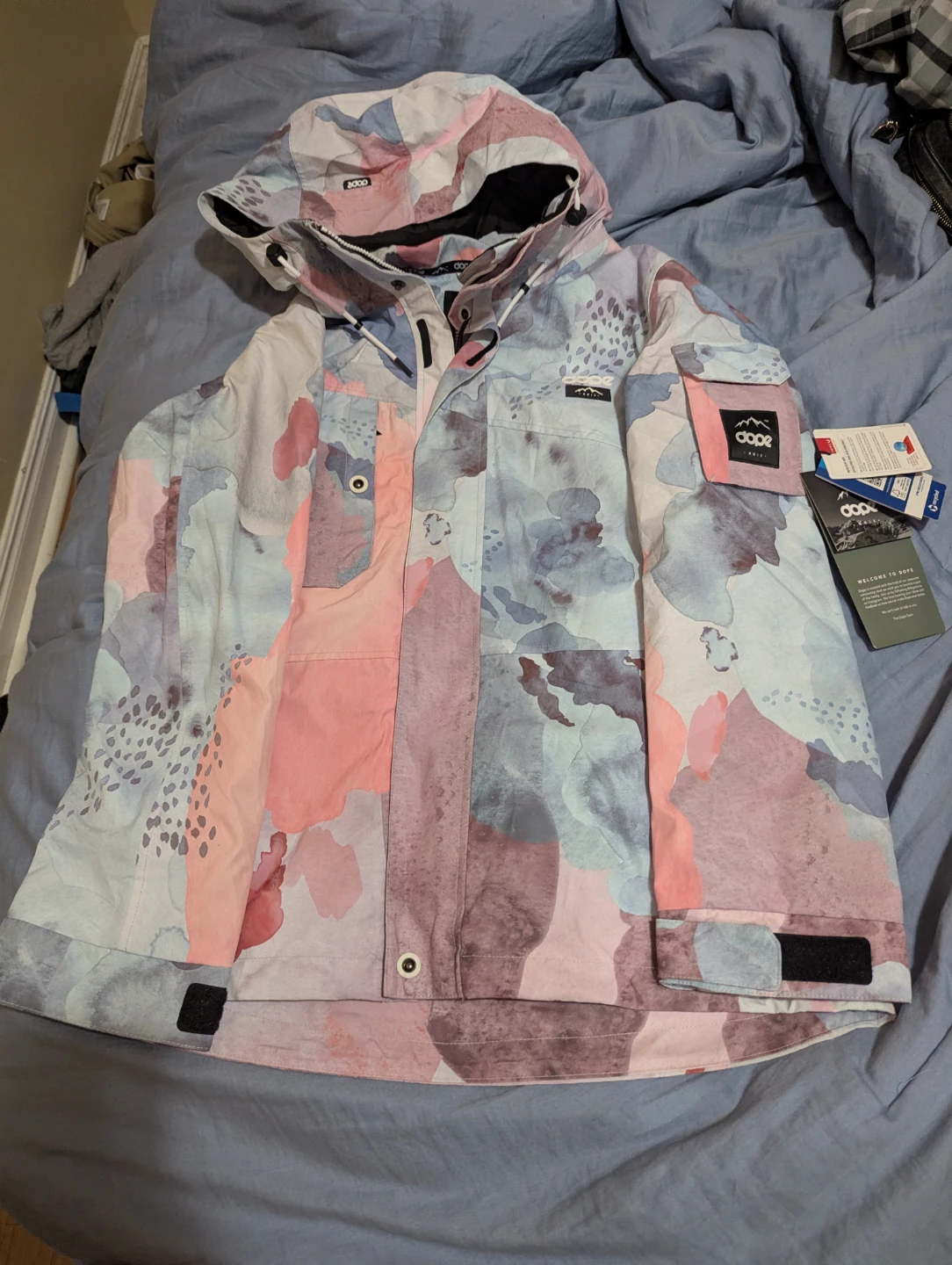 Womans Dope Snow Ski and Snowboard Jacket - Large