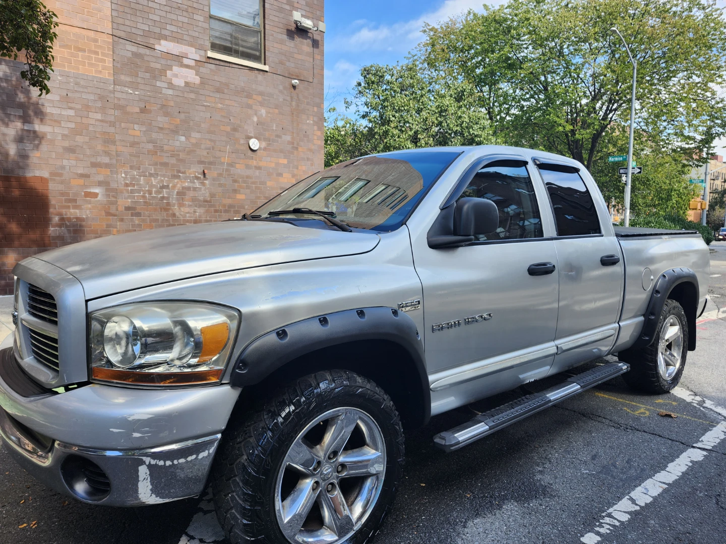 2006 Dodge Ram 1500 5.7 Liter HEMI
