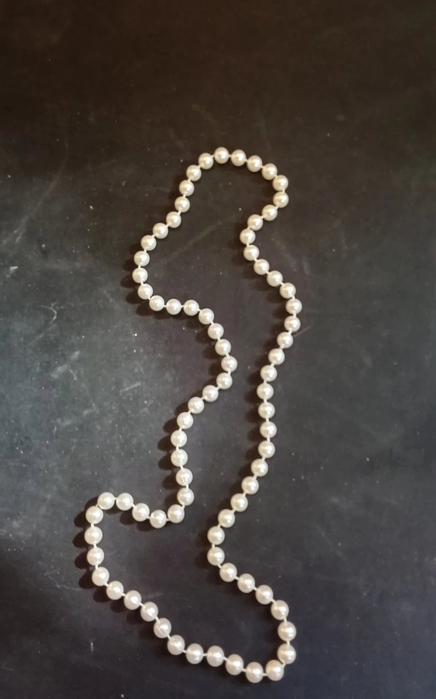 Vintage Continuous Plastic Faux Pearl Loop Necklace - photo 2