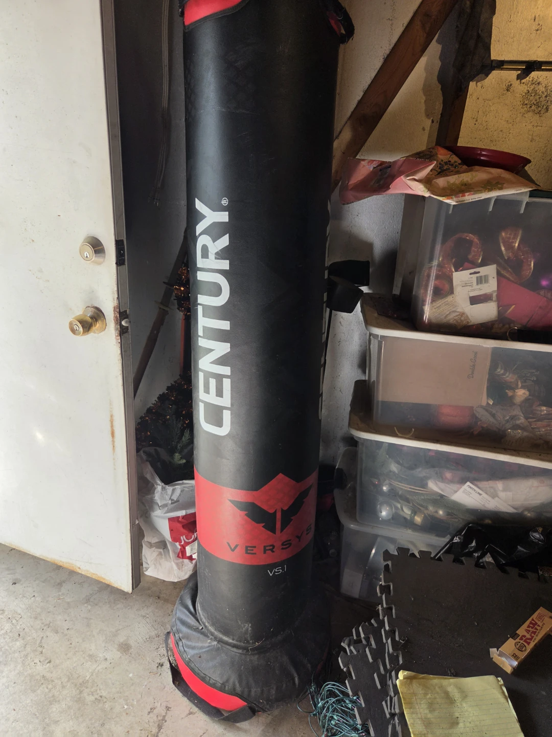 Kick and punching bags - photo 3